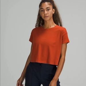 lululemon cates tee aztec brick size 2